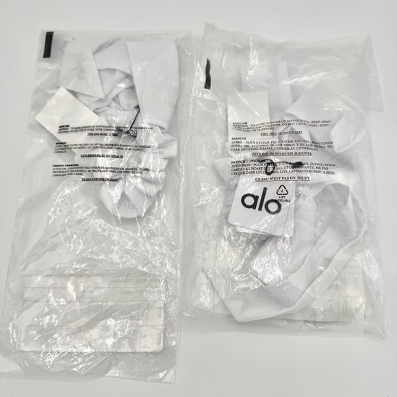 NWT Alo Yoga BUNDLE 2x Love Knots Hair Tie Scrunchies , White , Pair Set of Two main image 9